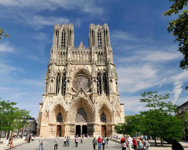 L'Ange Dore Reims Bagian luar foto